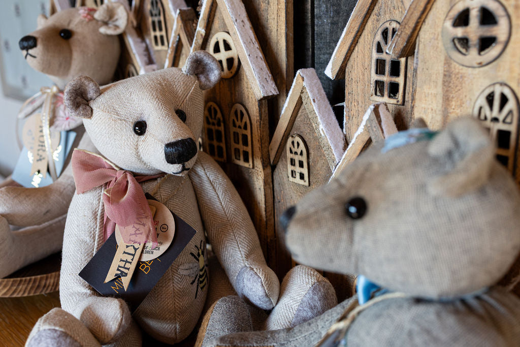 Traditional Handmade Teddy Bears: What Makes an Heirloom Bear Special?