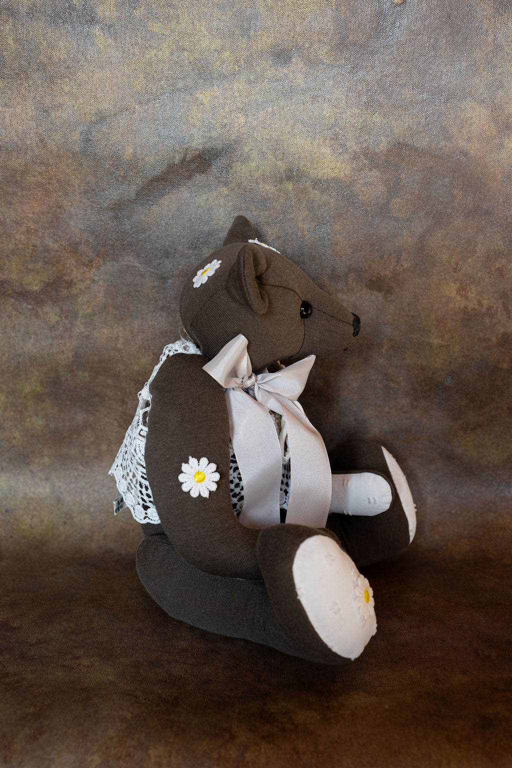 Handmade Heirloom Bear - Daisy